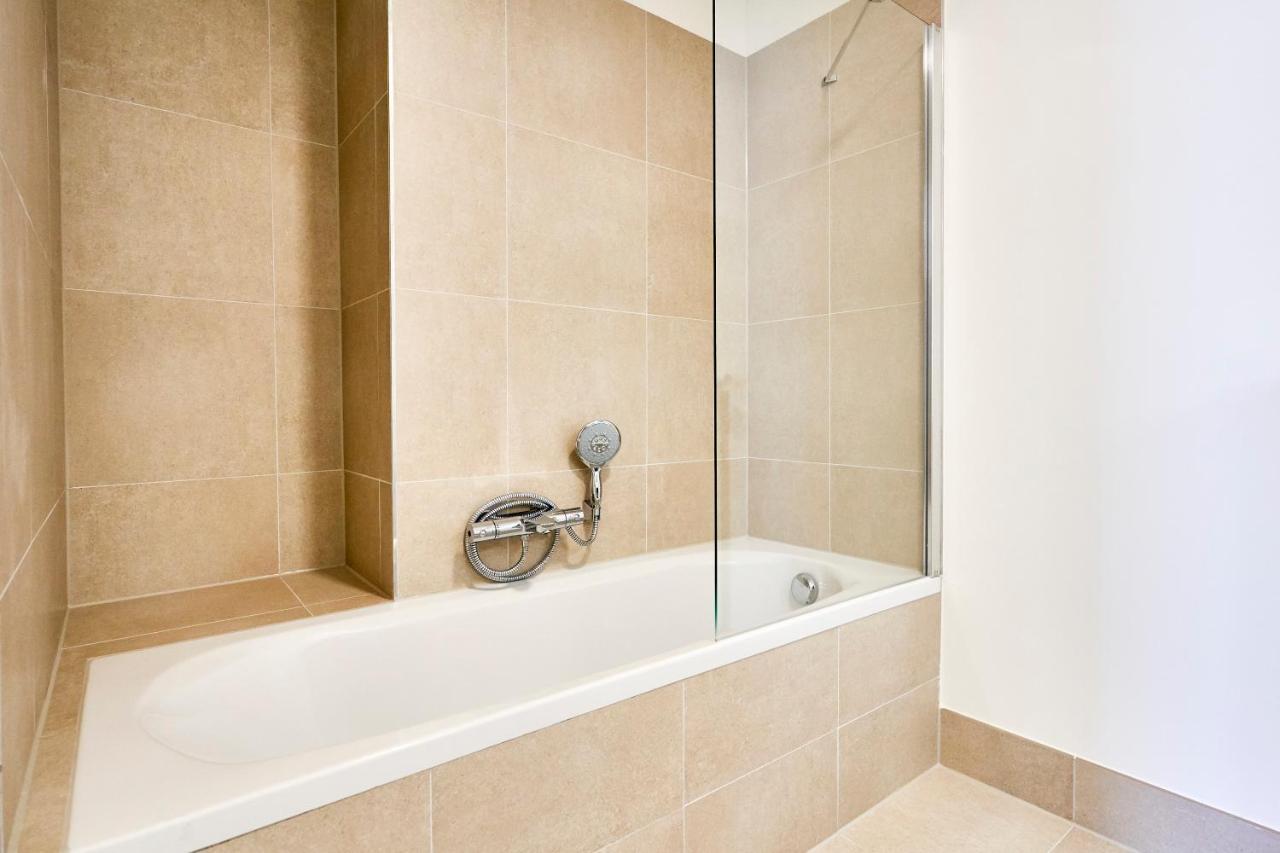 Diamant 1Br Apartment Brussels Exterior photo